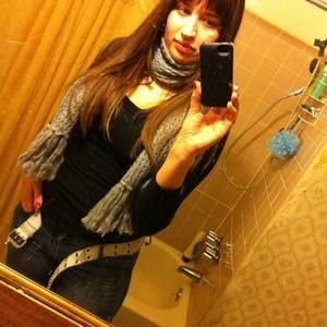 Meet your Posher, Stacy